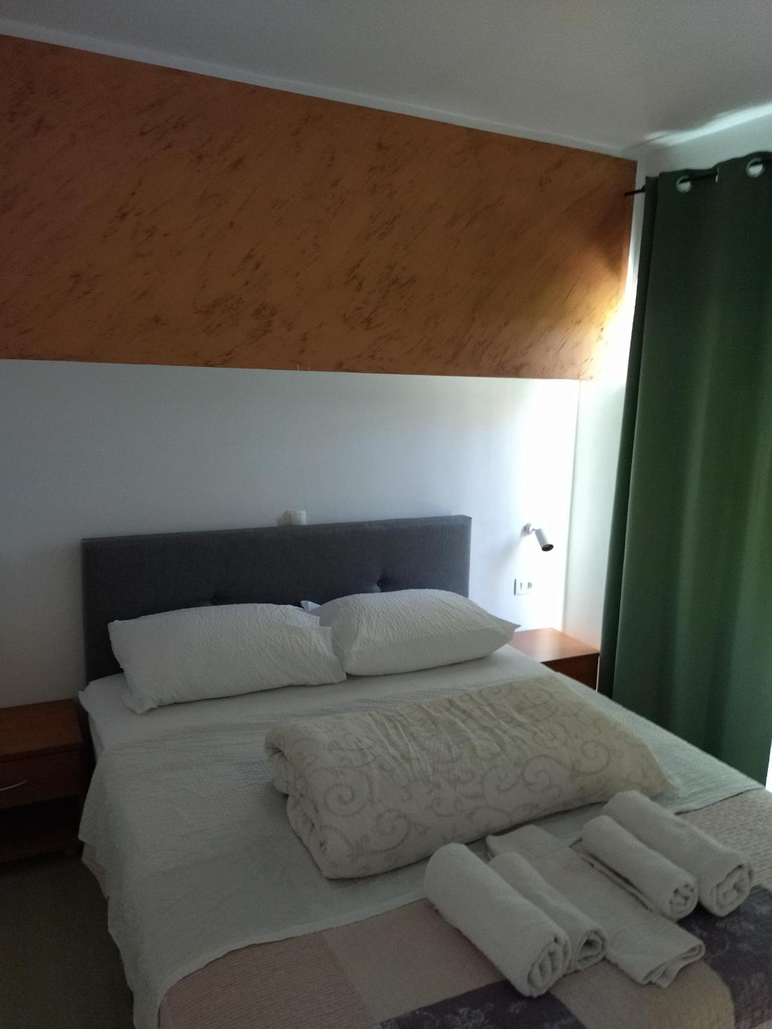 Banin Skradin Quarto foto